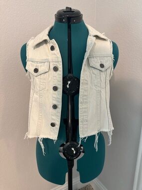 Show Me Your MuMu Cream Distressed Denim Vest